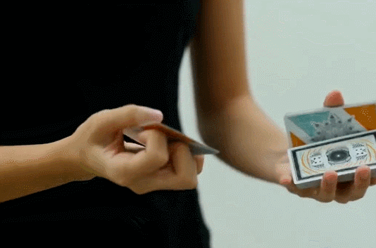 创口贴|姑娘你这创口贴是不是有些太大了