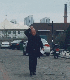 长城|搞笑GIF: 不要眨眼哦! 变身就是一瞬间