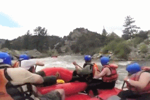 上水|搞笑GIF:新买的鞋子,绝对不能让它沾上水!