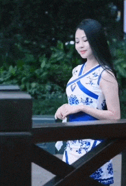 鱼刺|我现在终于明白喵星人为什么吃鱼刺不会卡住了，原来是天天锻炼啊