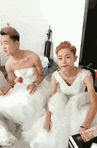 老师|搞笑GIF趣图:哥们，还没有举起来就晕了，你是不是低血糖啊！