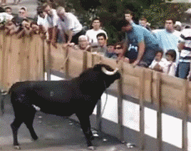 无穷|搞笑GIF：群众的力量是无穷的。