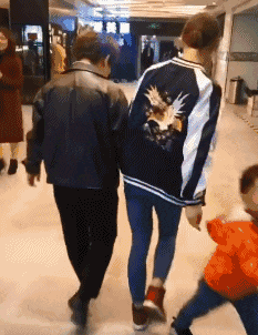 背景音乐|搞笑GIF：谁能猜出背景音乐是什么