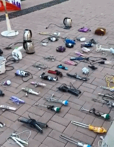 旅社|搞笑GIF：像不像精灵旅社里的小狼女？