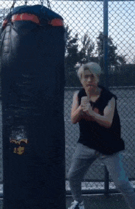 哥们|搞笑GIF趣图：皮皮豹我们走，去找一个男朋友