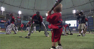 点心|搞笑GIF:喂,后面这位大哥,就算是群演也要走点心好吧