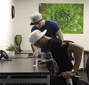 白日做梦|搞笑gif：想吃我，白日做梦...