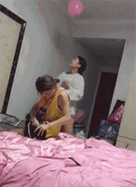 对象|GIF搞笑趣图:你以为你有对象了啊!还是想想吧!