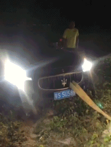 这是|搞笑GIF：还是外国人会玩，这是真的吗？