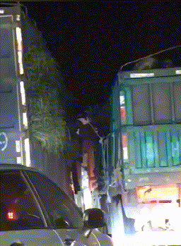 洗衣机|搞笑GIF：别生气了！洗衣机已经买了！以后你都不会这么累了！