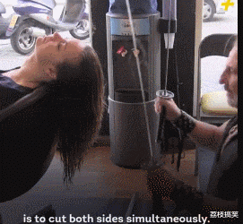 马路|搞笑GIF：乱过马路的后果，对自己太不负责任了