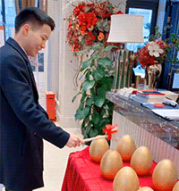 拖后腿|搞笑GIF：别人都是来砸金蛋的，而你是来搞破坏的