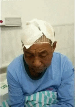 不好意思|搞笑GIF：不好意思，咱们再来一次，这只是一次意外！