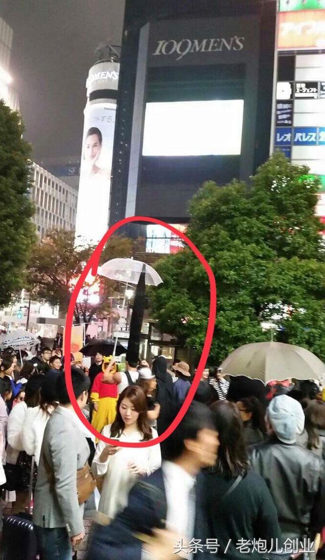 安吉丽娜|太凶残了国外反人类一键素颜APP千万不要在国内上架心疼安吉丽娜