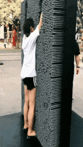 电梯|搞笑GIF：这是黄瓜出了轨，还石榴变了心？