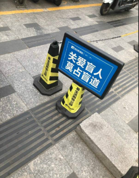 前夫|搞笑段子:前夫另娶她人,我一气之下请了六个美女去他婚礼上大喊