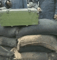 卤肉|大姐：只要我扑腾得够快，寂寞就追不上我。