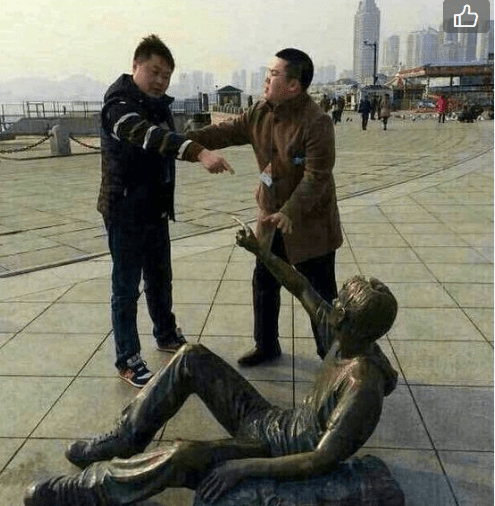 沙雕|前方拥堵预计通行时间三分钟。司机气得冲导航吼：特么的你来开