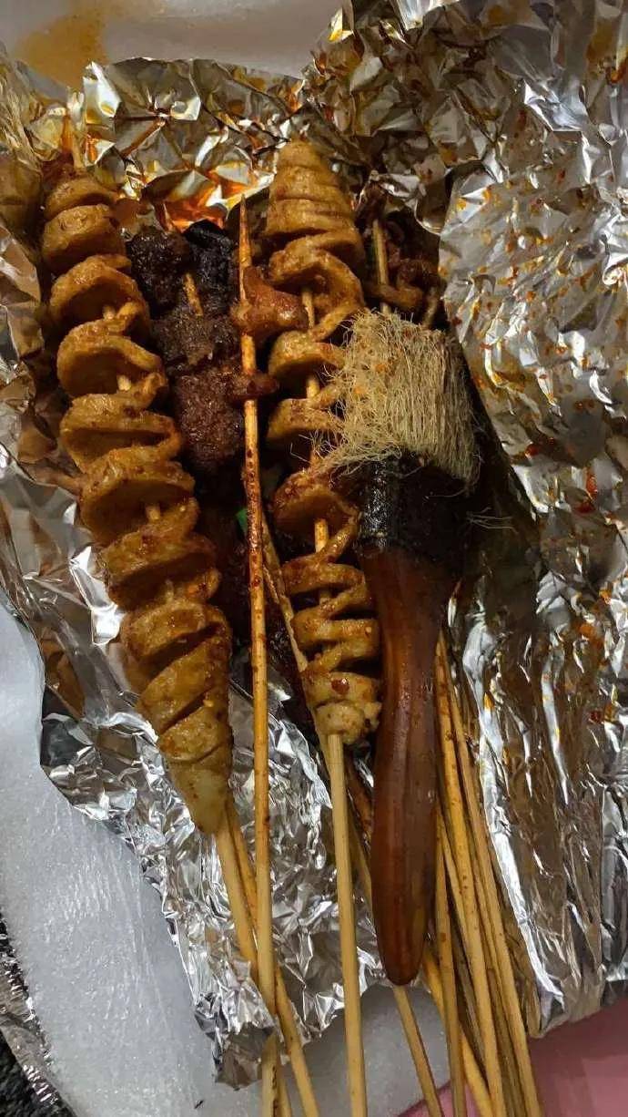 沙雕|岛国动作片老师在网上发照片秀身材，结果被沙雕粉丝们玩坏了...