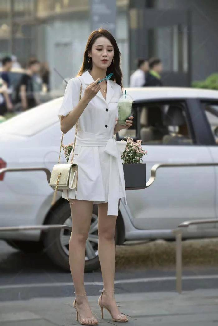 正太|幽默笑话：喝完20杯，要中华的时候，新郎拿出了一条“中华牙膏”