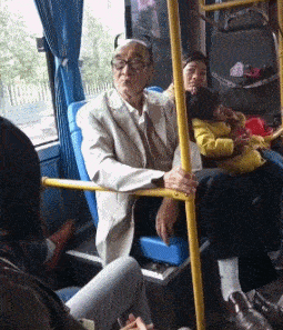 儿子|奔三的老阿姨还好意思过生日？