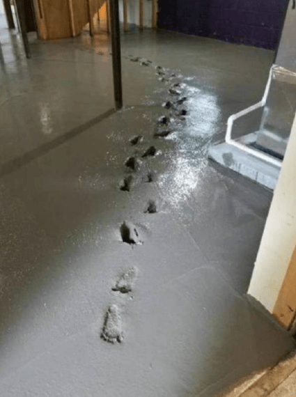 老师|妹子你这脸,是不是放鞭放多了