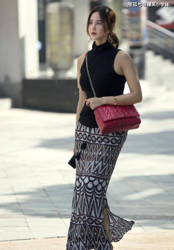 段子|爆笑GIF:	这种身材的妹子，我一般不敢招惹