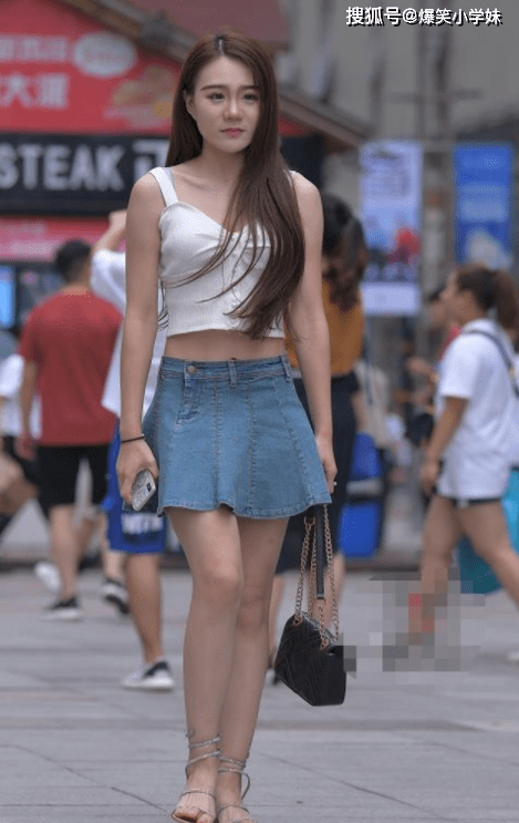 老婆|爆笑GIF：请收下我的膝盖，以后有你受的