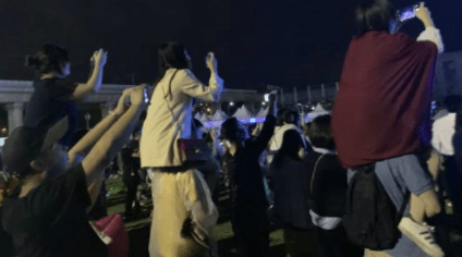 堂哥|这是我表哥为他儿子办的升学宴酒席,场面够气派吧!