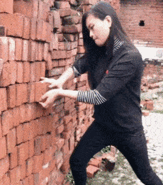 女儿|开心一笑：我介绍女闺蜜和同事认识，结果他们却都说我丑……