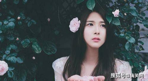 大洞|搞笑:无聊的时候可以找一个男生来陪你,千万不要找两个!