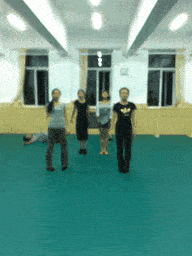 外甥女|幽默笑话：“看清楚喔！等会儿出来，别说我偷了你们的猴子！”……