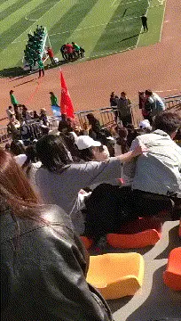 裤子|轻松一笑：嗯，你信了就好，毕竟，我撒个谎也不容易