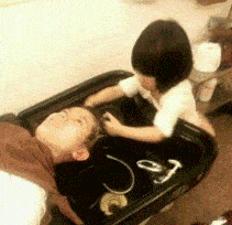 裤子|轻松一笑：嗯，你信了就好，毕竟，我撒个谎也不容易