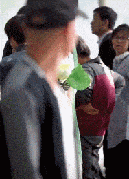 系里|从小就傻成这样，长大了咋整