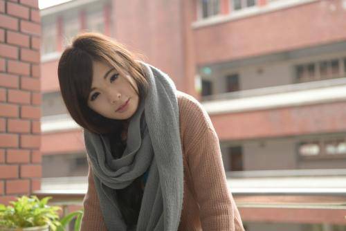 斧子|大姐，你这电车是新买的吧