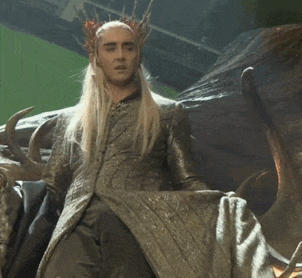 女妖精|搞笑GIF：小姐姐太美了，这眼神动作牵动着我的心啊