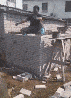 好看|搞笑GIF趣图：闺蜜的套路实在有点深