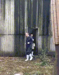 手相|搞笑段子：哥们二婚，打电话给前妻，她说：咱们又成一家人了….