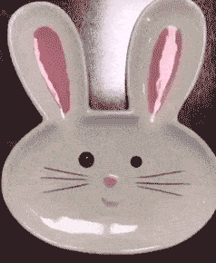 老妈|开心一笑GIF：在这样的地方开车真是太爽了，我也想试试