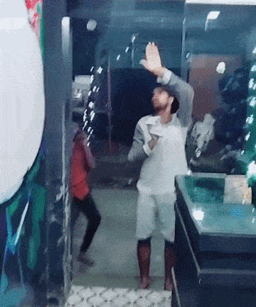 小舅子|开心一笑：小舅子在我家横行霸道，我把老姐介绍给他，没过多久……