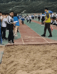 小舅子|开心一笑：小舅子在我家横行霸道，我把老姐介绍给他，没过多久……