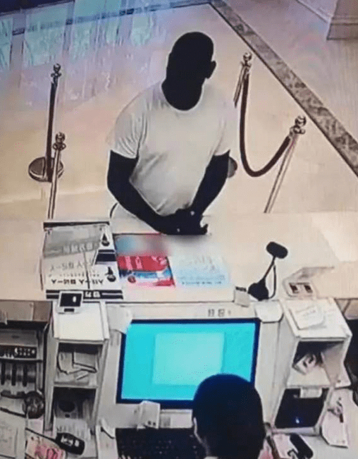 老婆|大姐你又不是第一次吃香蕉，至于么