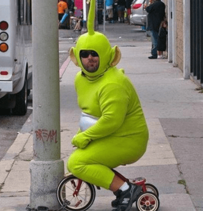 丈人|动图：看出来了，这又是一位凭本事单身的兄弟