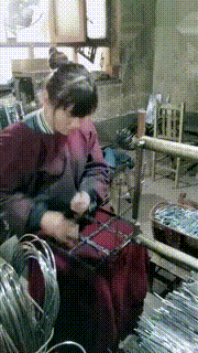 老师|"笑话:高中那会,有个女老师外号灭绝师太!超级严格,坏学生克星"