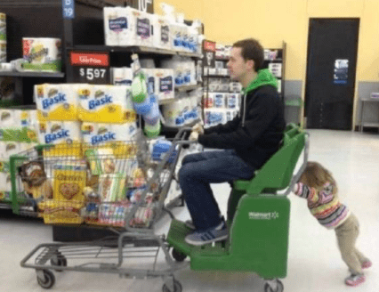 医生|爆笑GIF图:还拍照,赶紧把妹子拉起来吧,谁还没经历过这样的绝望啊