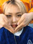 段子|爆笑GIF：这个妹子卸完妆，还是这样的漂亮