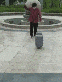 老妈|搞笑GIF：哥们，你可真是会骗人