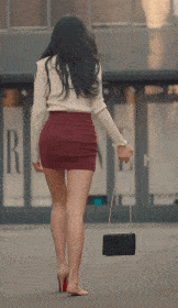 姑娘|搞笑GIF：那姑娘说没事，就说我是你媳妇