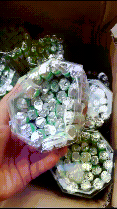 前妻|笑话:女孩从小练武,而且还是高手那种,结婚头一年总是被老公打